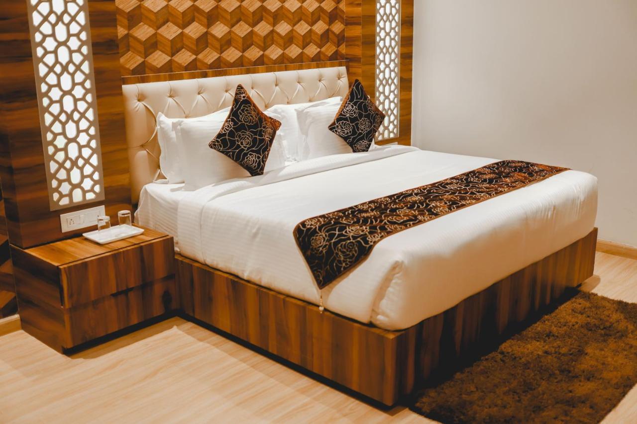 The Orlov Hotel Pānīpat Zewnętrze zdjęcie